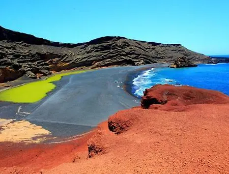 Villa Imogen With New Heated Swimming Pool Playa Blanca (Lanzarote)