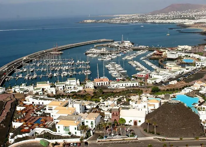 Imogen With New Heated Swimming Pool 플라야블랑카